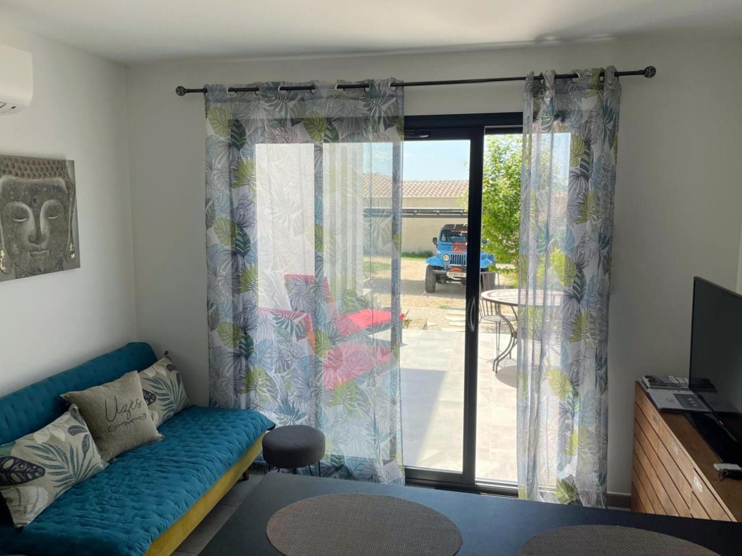 Romytt Suite Saint-Quentin-la-Poterie Esterno foto